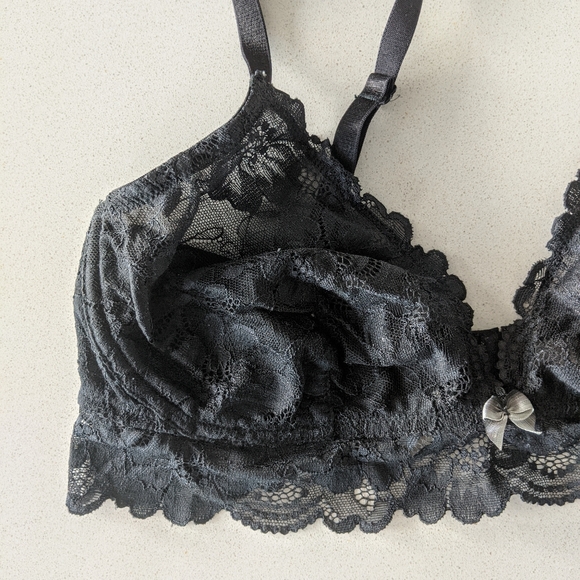 💐Blush lace black bralette - Picture 2 of 7